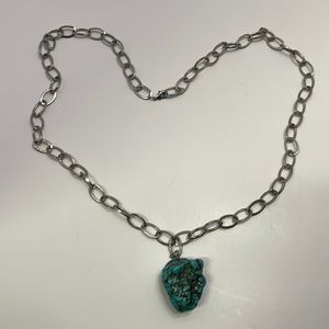 Turquoise pendant. Silver tone necklace